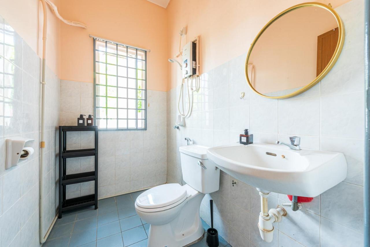 3Br Retreat Homestay Near To Goldcoast, Sepang By Verano Sungai Pelek Ngoại thất bức ảnh